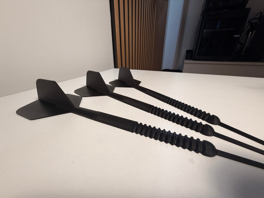 Dart Wanddeko Set | Dartpfeile für die Wand | Man Cave Dekoration | Geschenk für Dartspieler | Dartzimmer Deko