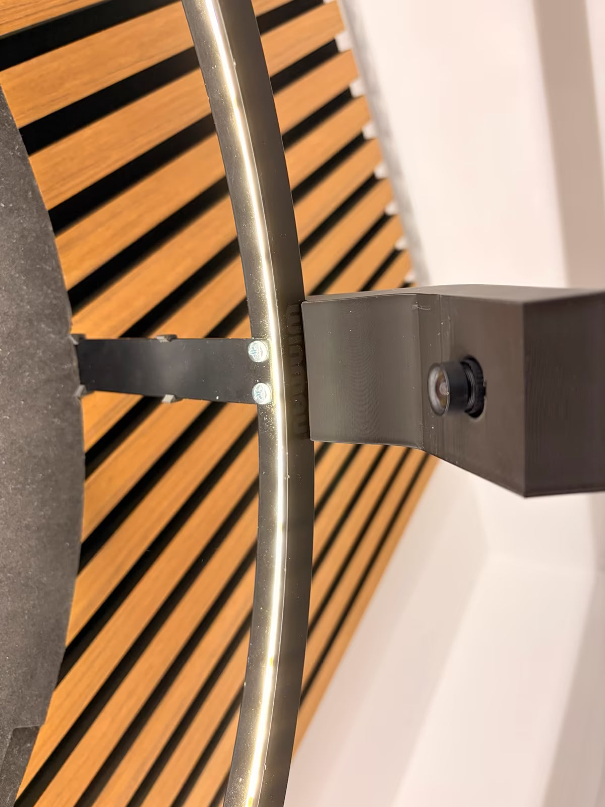 Autodarts Camera Mount Set for the Winmau Plasma Light Ring including Cable Management