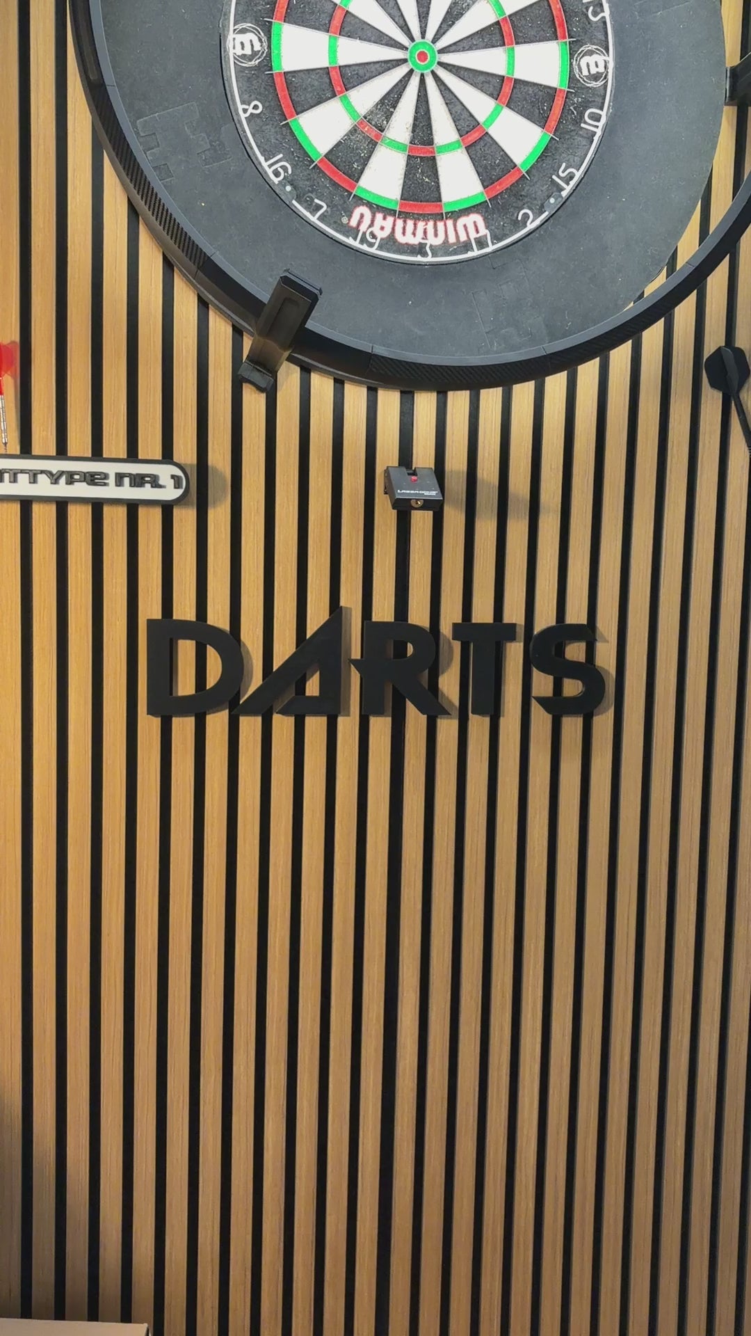 DARTS 3D Schriftzug Hunters-k-Pop Style – Personalisierte Wanddeko für dein Dartboard